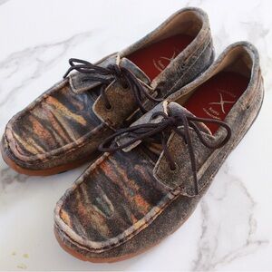Twisted X Distressed Tiger Short Driving Mocs